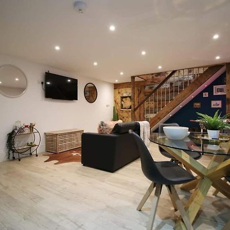 Exquisite Clifton Gem - Football Table Bristol Exterior foto